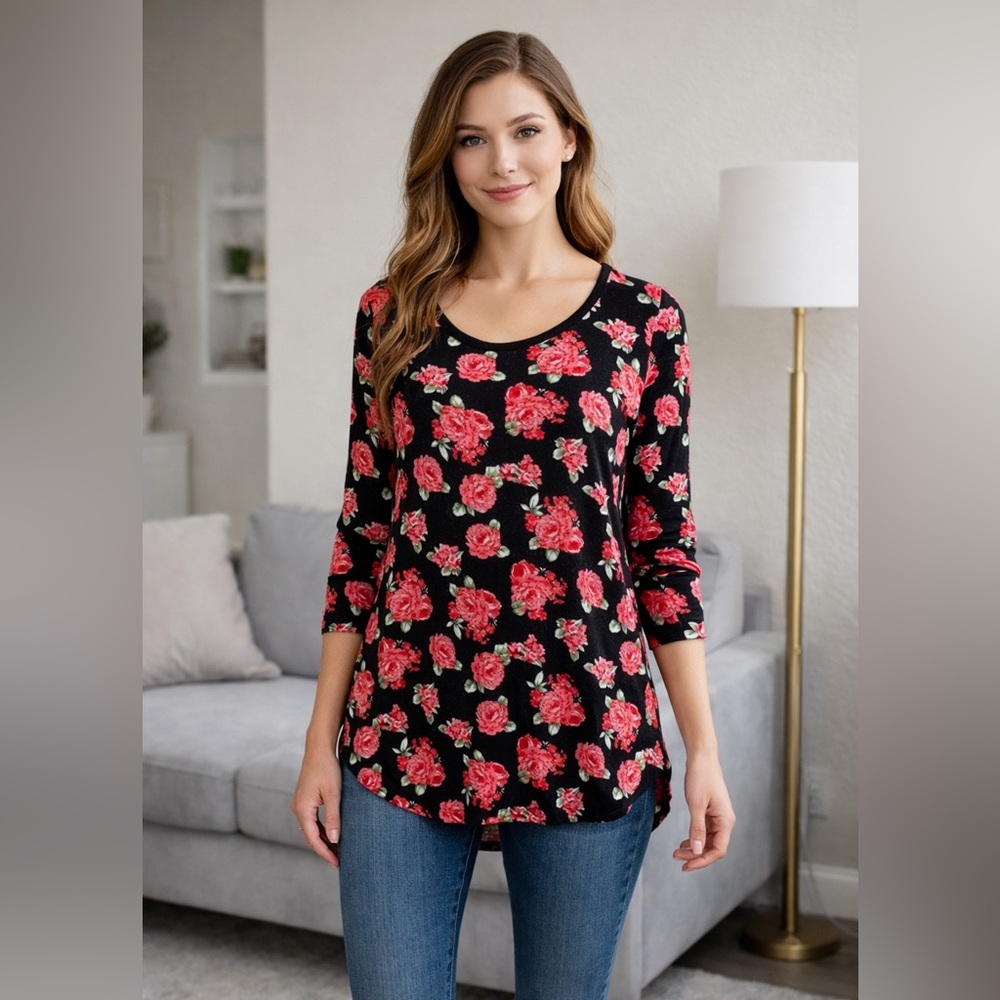 American Dream Women Floral Tunic Top Roses Boho Cottagecore Stretch Size Small
